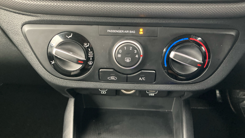 Hyundai i10 1.0 [63] Advance 5dr Auto [Nav] Petrol Hatchback